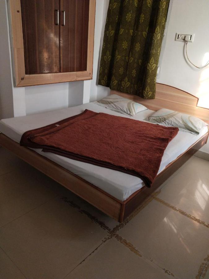 Hotel Aashiyana & Restaurant, Chittorgarh Екстериор снимка